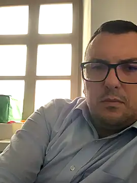 Mike8523 live sex cam