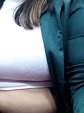 QueenHaryanaa live sex cam