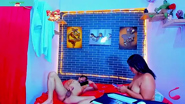 alessandro27yleonora live sex cam