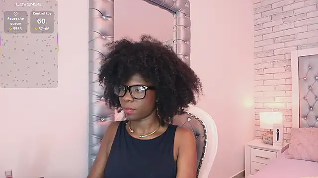 AmiraMorgan live sex cam