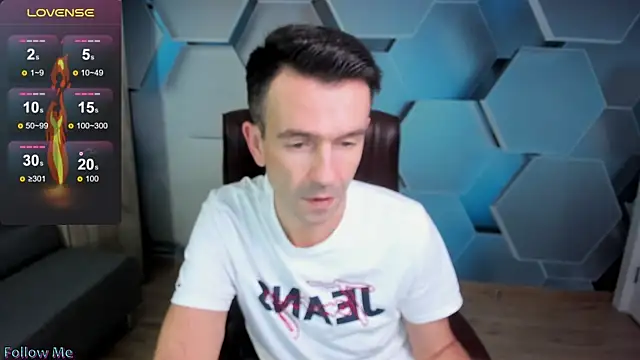 SteveTiger live sex cam