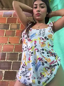 Sweed-virgin-pussy live sex cam