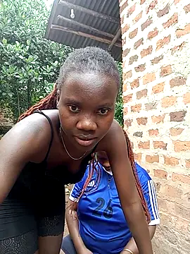 Black_juicy24 live sex cam