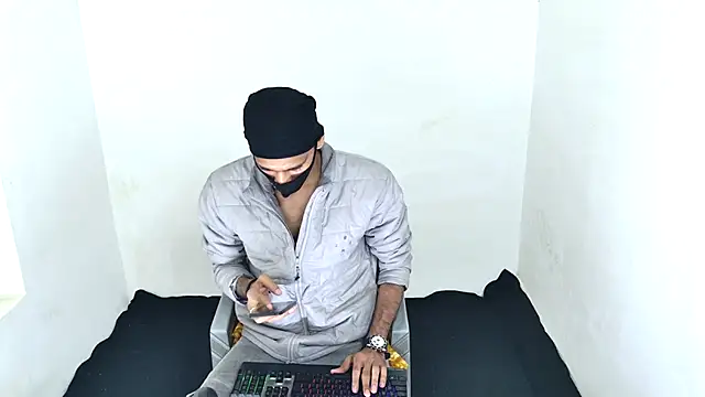 Max_morning_star live sex cam