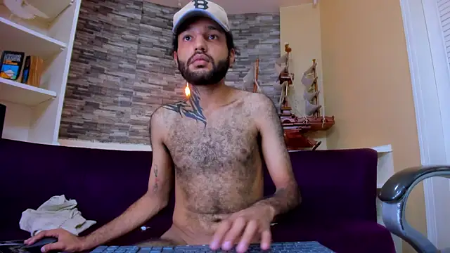 Hottie_Bear live sex cam