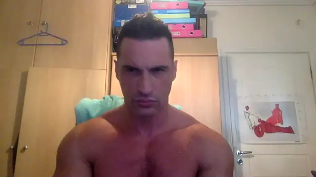 bubblemaleass35 live sex cam