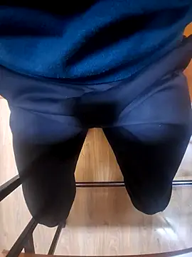 Bigpenis22sm live sex cam