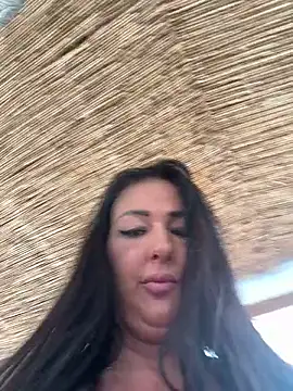 TiffanyRoxx live sex cam