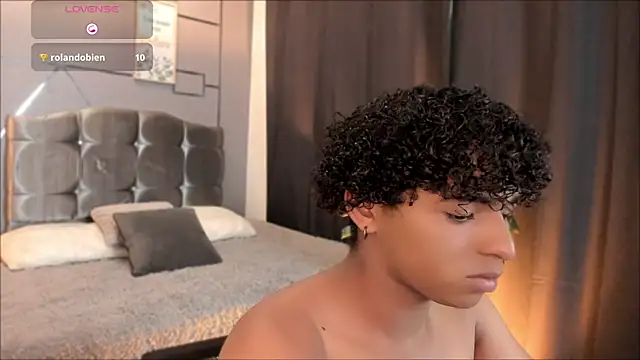 Noah_Smith04's Stripchat show and profile