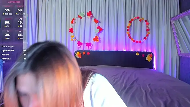 JesikaLooove live sex cam