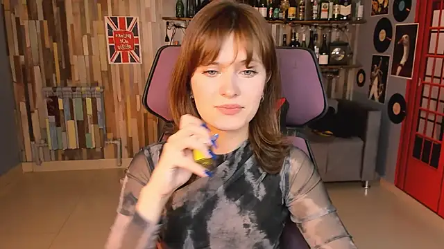 LolaAsmus live sex cam