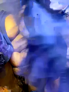 Boneca25 live sex cam