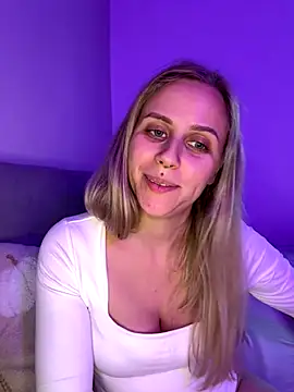 lunawolf21 live sex cam