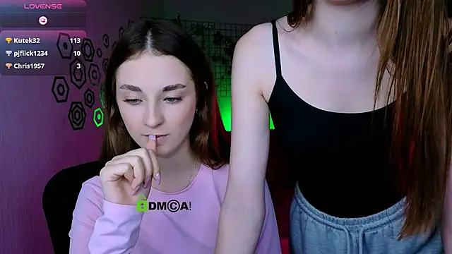 nekky_mouse live sex cam