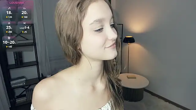 SerrenaAa live sex cam