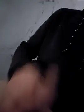 Hungwell1515 live sex cam