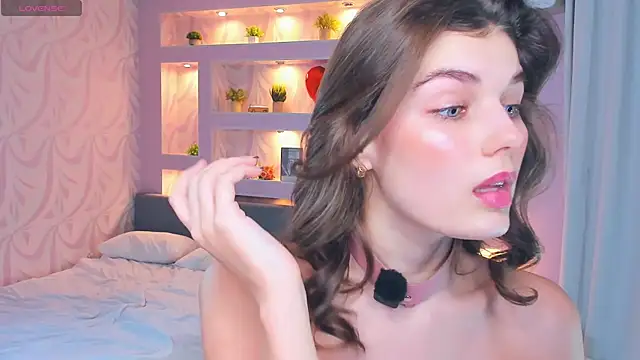 FloraDobb live sex cam