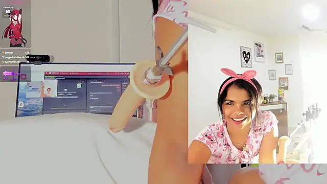 Rosy_Emely live sex cam