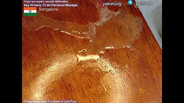 KingCobraClassy live sex cam