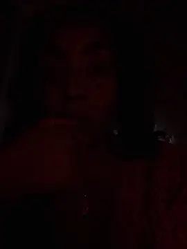 Nusii_pooh live sex cam