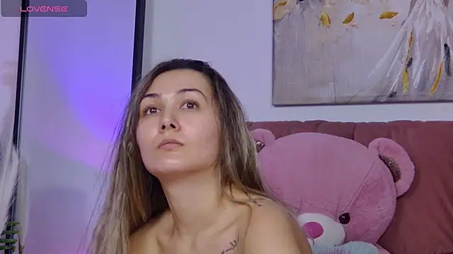 NicolLopeze live sex cam