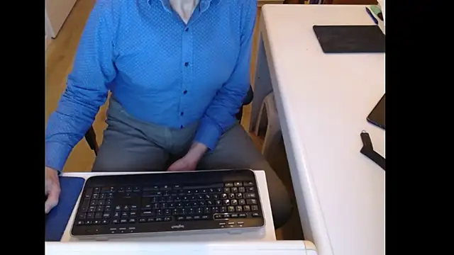 dutchpornking live sex cam