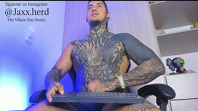 JAXXXONHERD live sex cam