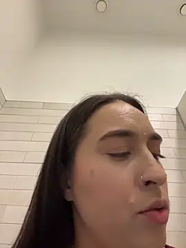 Holly_Play live sex cam