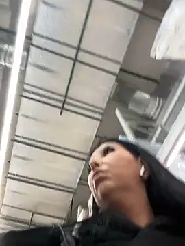 Tisha_Busty live sex cam