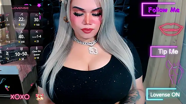 xHugeHarleySelfsuckerx live sex cam
