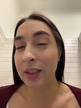 Holly_Play live sex cam