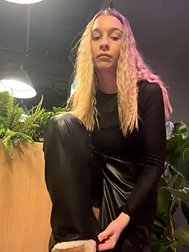 SashaCatt live sex cam