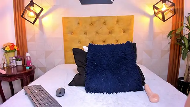 violet_sweet19 live sex cam