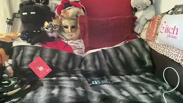 EroticVenetian live sex cam