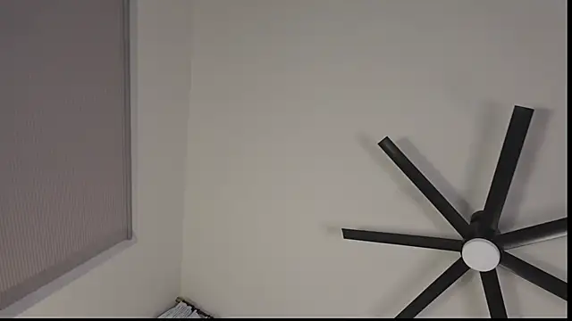 Taylorlove303 live sex cam