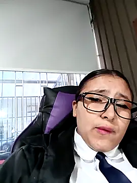 Cute_Penelope live sex cam