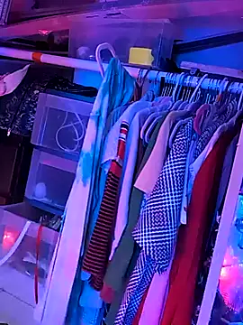 gurlnips live sex cam