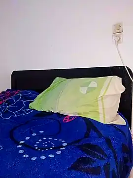 Banouti_23 live sex cam