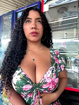 serena_willow live sex cam