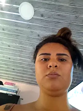 sexy-latin10 live sex cam