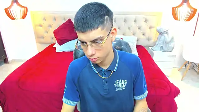 sara_deymon_ live sex cam