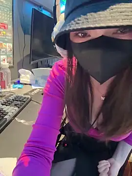 nideanbaby live sex cam