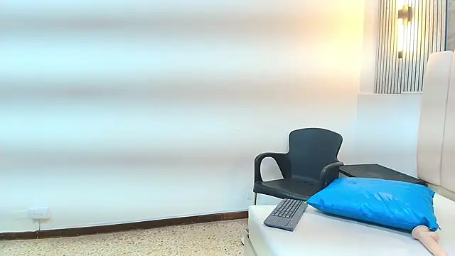 agatha_dante live sex cam