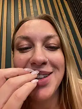 Sweet___Emily live sex cam