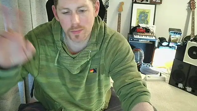 God_Of_ThundeRR live sex cam