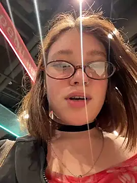 lucy-joy live sex cam