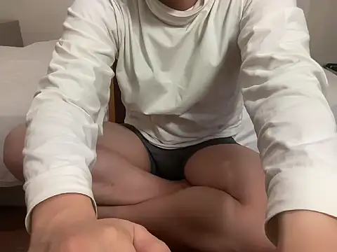 atom0407 live sex cam