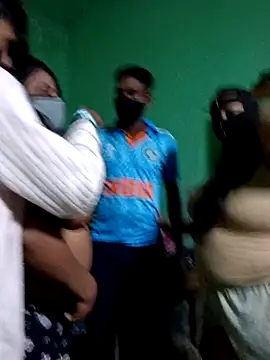 LoveOnStream live sex cam