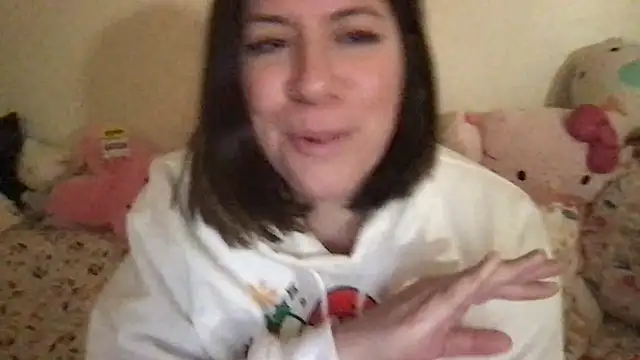 HYPHYtype live sex cam