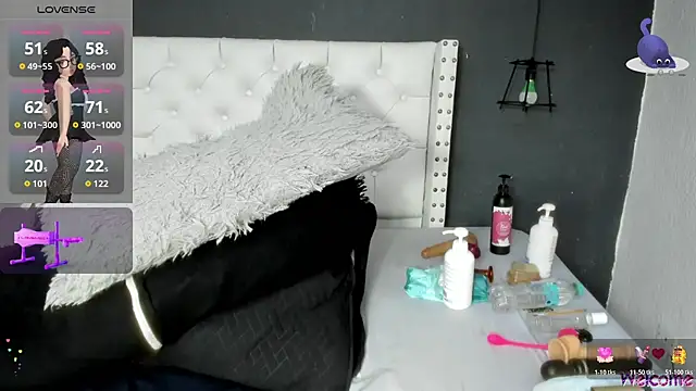 hazel_milf live sex cam